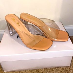 Clear/Nude Slip-on Chunky Heels Size 6.5